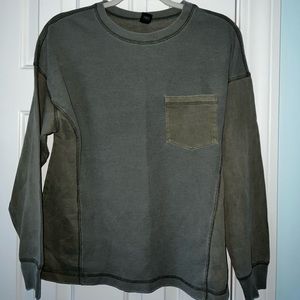 Long sleeve army green shirt